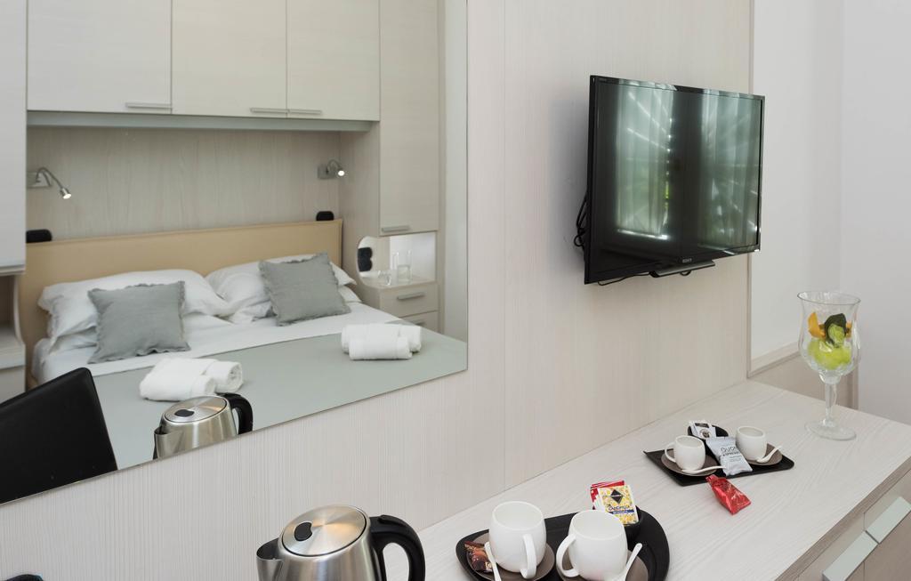 فندق Andenis Luxury House روما المظهر الخارجي الصورة